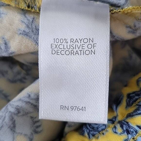 J. Jill Yellow Blue French Country Print Pull-on Shorts Size Medium M - Picture 6 of 7